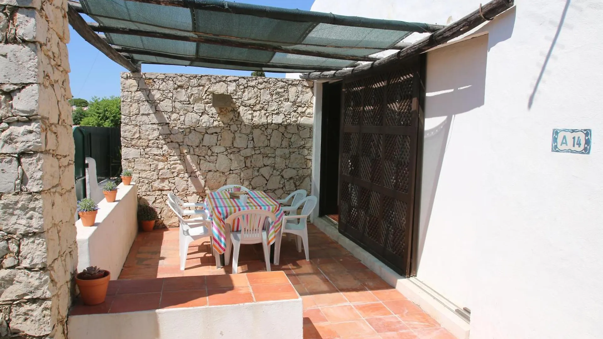 Villa Jacaranda - 550M From The Beach - Free Wifi - By Bedzy Albufeira