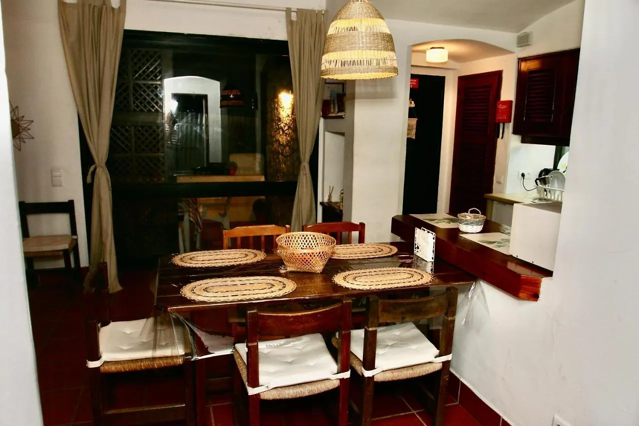 Villa Jacaranda - 550M From The Beach - Free Wifi - By Bedzy 알부페이라